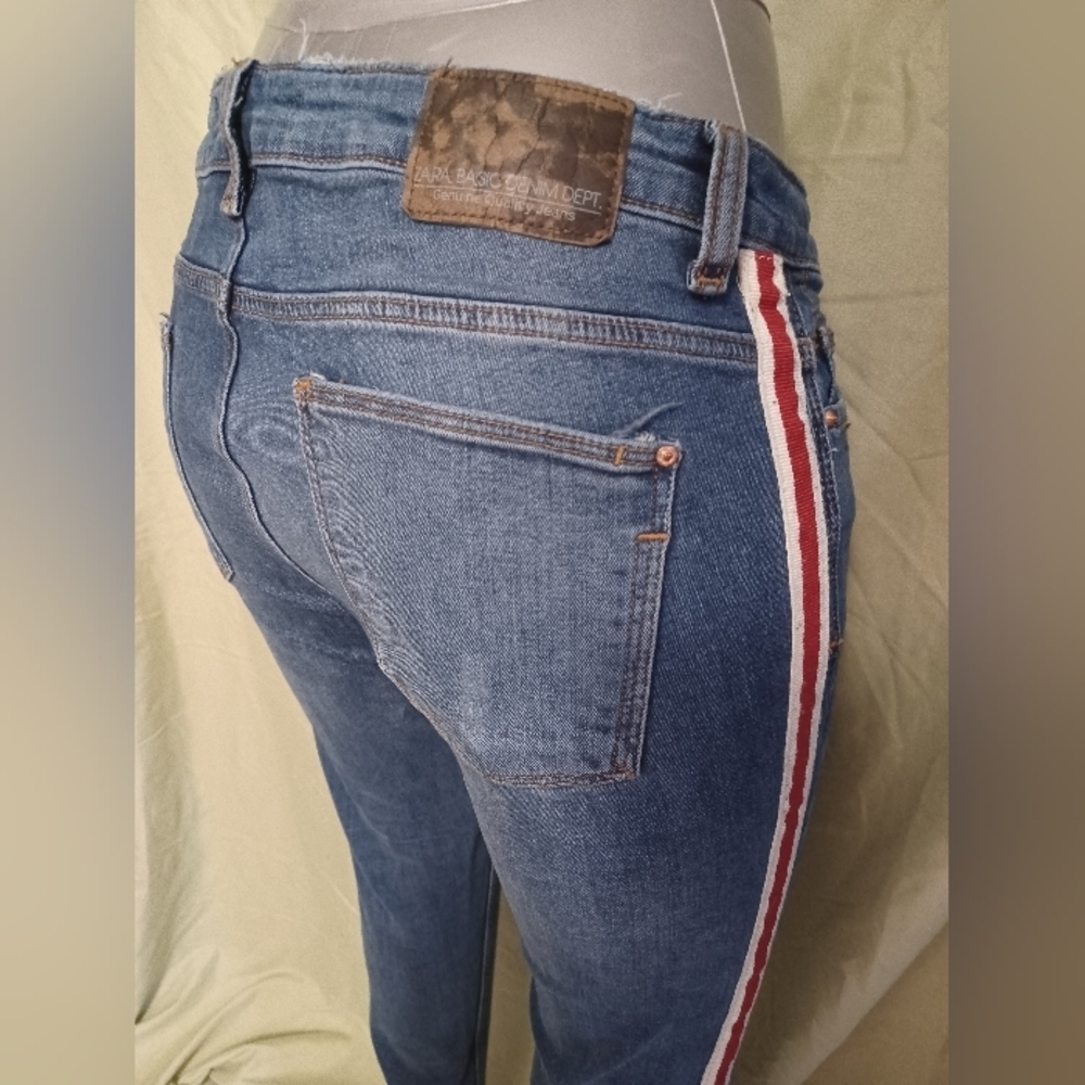 Zara Basic Denim Dept. Blue Skinny Jeans with Red and White Stripe - Picture 4 of 13
